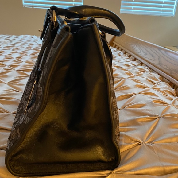 Coach leather bag - Picture 6 of 7